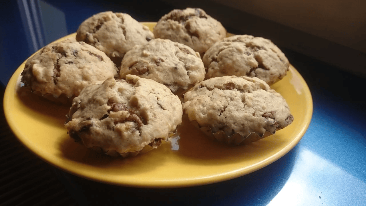Homemade Chocolate Chunk Banana Muffins