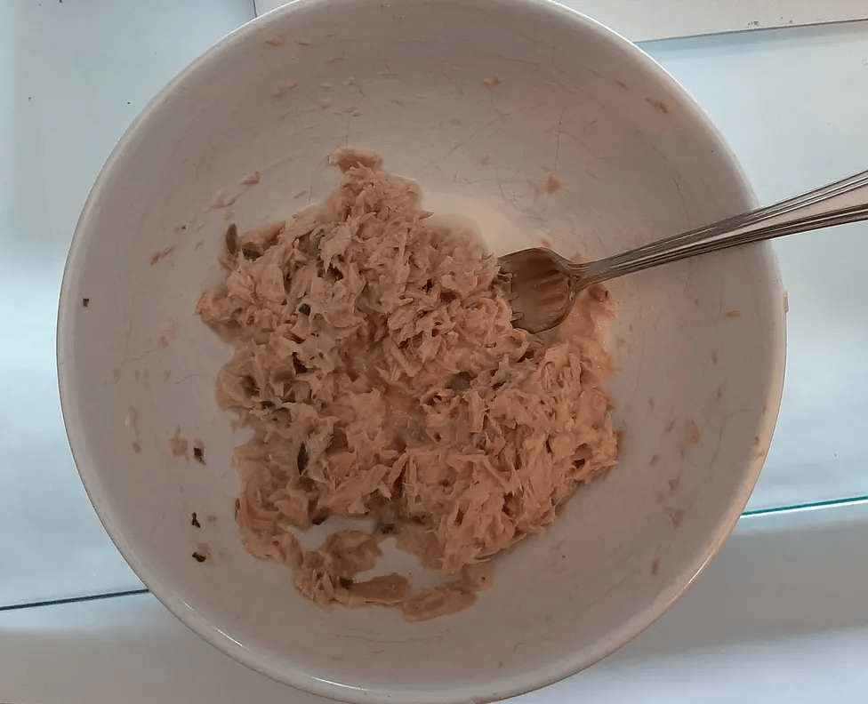 Classic Creamy Tuna Salad